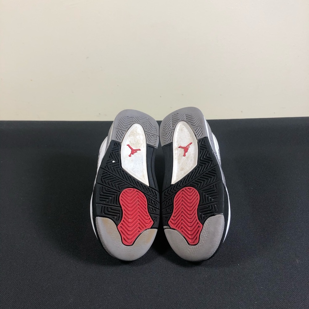 Air Jordan retro 4 Sneakers. - Picture 6 of 6